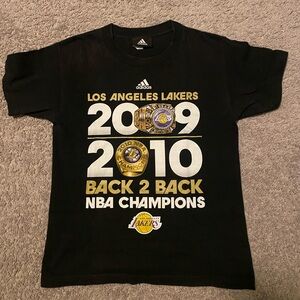 Los Angeles Lakers Adidas 2009-2010 Back to Back NBA Champions T-Shirt Men's Med